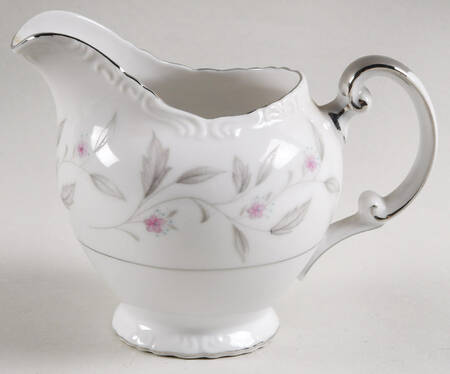 Garland Creamer