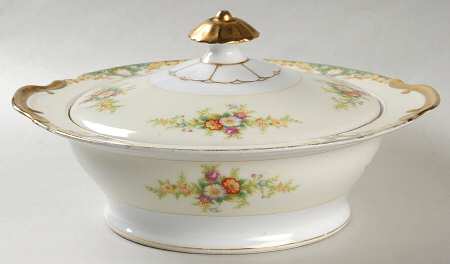 Glenmore Round Covered Vegetable