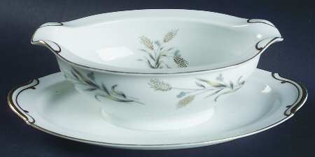 Gold Wheat Gravy Boat with Attached Underplate