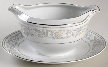 Majestic Round Gravy Boat/Attached Underplate