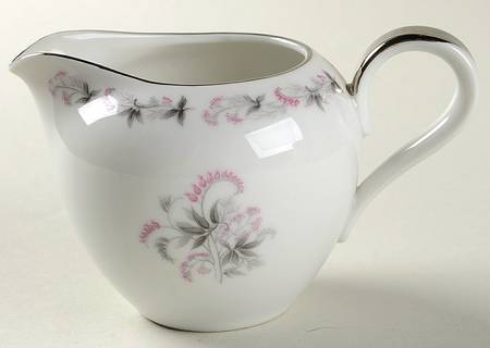 Pink Valley Creamer