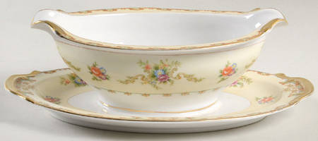 Regent Gravy Boat with Attached Underplate