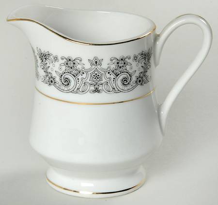Renaissance Creamer