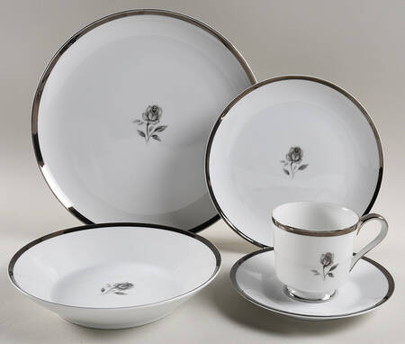 Rosemont 40 Piece Estate Set