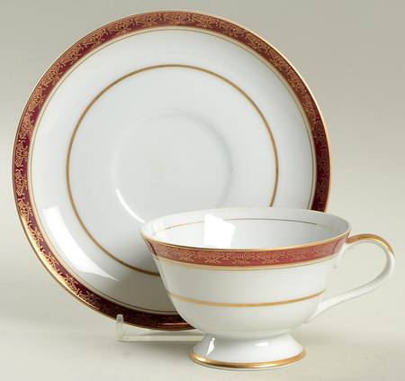 Royalty Footed Cup & Saucer Set