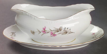 Symphony Gravy Boat with Attached Underplate