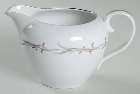 Wildbrook Creamer