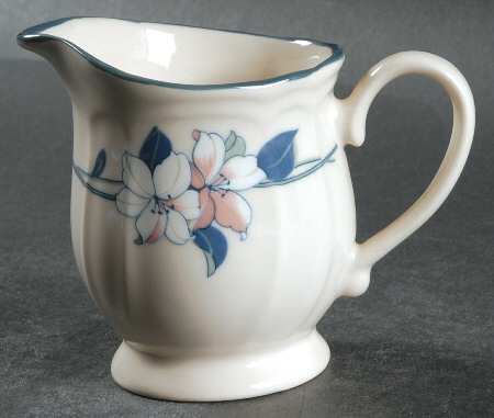 New Apple Blossom (Scalloped Edge) Creamer