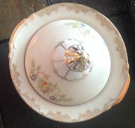 EMP44 Sugar Bowl & Lid