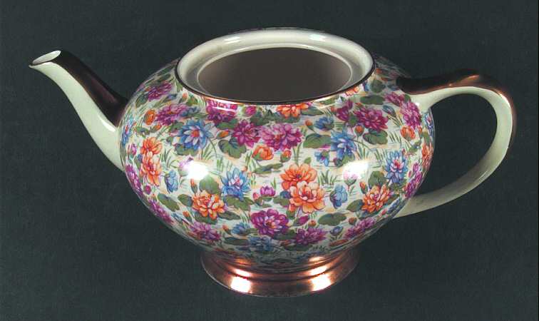 Water Lily Teapot No Lid by Empire Porcelain 