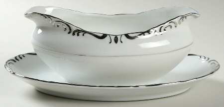 Regent Platinum Gravy Boat with Attached Underplate