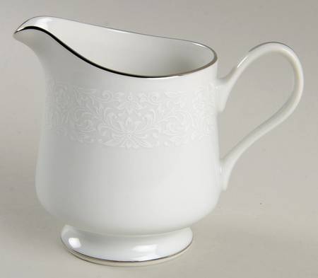 Whitehall Creamer