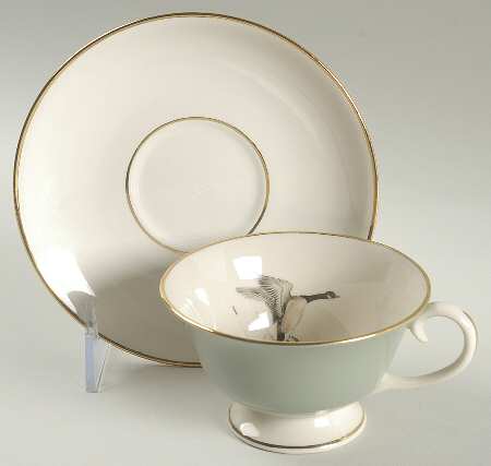 ELH4 Footed Cup & Saucer Set