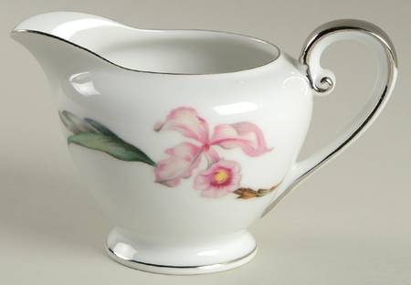 Corsage Creamer