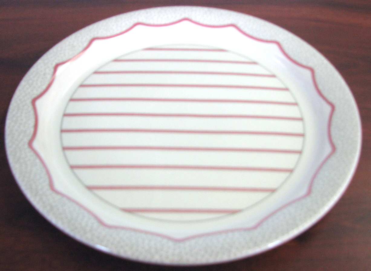 EIT45 by English Ironstone Tableware