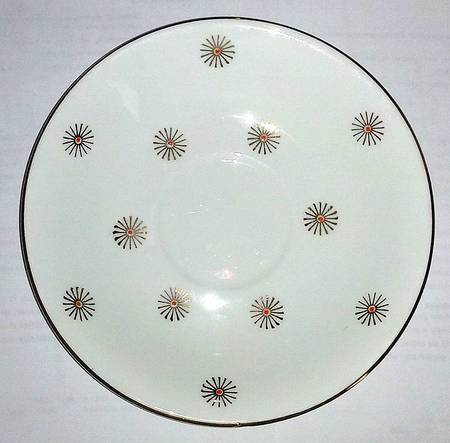 EZC3 Saucer by English Castle
