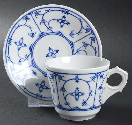 Blau Saks Flat Cup & Saucer Set
