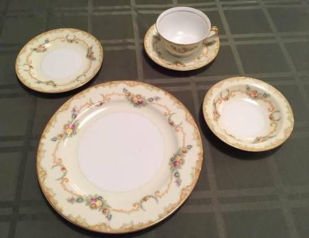 EMP132 Salad Plate