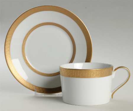 Agathon Flat Cup & Saucer Set