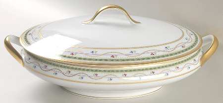 Luxembourg Green Oval Covered Vegetable