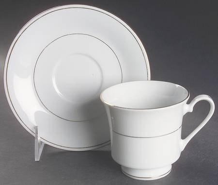 Classic Gold (Coupe, Gold Trim&Rings) Footed Cup & Saucer Set
