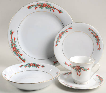 Poinsettia & Ribbon 5 Piece Place Setting