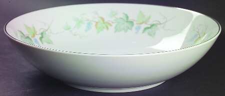 Vineyard 9" Round Vegetable Bowl