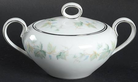 Vineyard Sugar Bowl & Lid