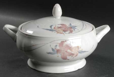 Anatole Round Covered Vegetable