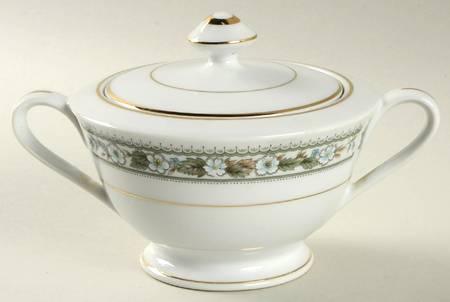 Buckingham Sugar Bowl & Lid