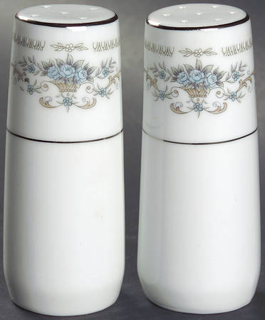 Diane Salt & Pepper Set
