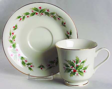 Holly Holiday Footed Cup & Saucer Set