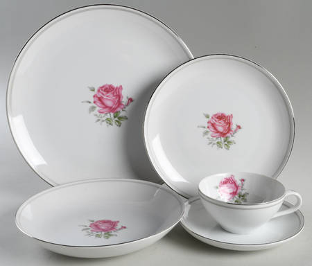 Imperial Rose 5 Piece Place Setting