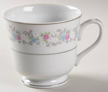 Montego Footed Cup