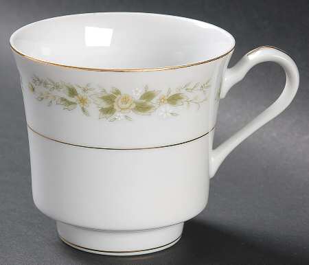 Natalie Footed Cup