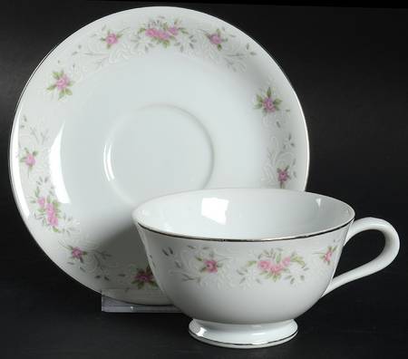 Primrose Footed Cup & Saucer Set