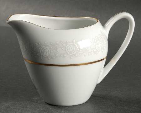Queens Brocade Creamer
