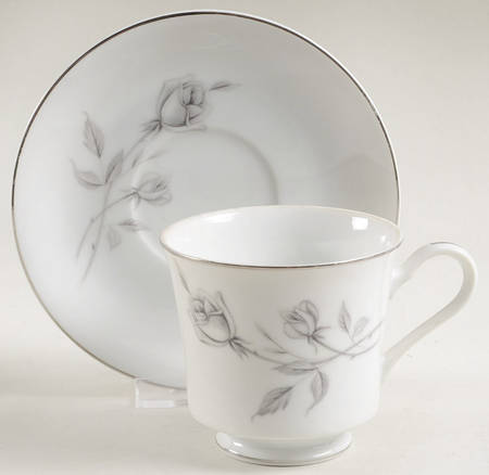 Rosay Footed Cup & Saucer Set