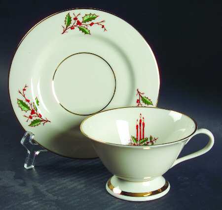 Christmas (Rim) Footed Cup & Saucer Set