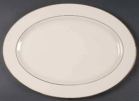 Classic Dignity Gold 15" Oval Serving Platter