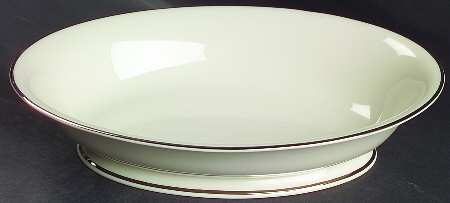 Classic Dignity Platinum 10" Oval Vegetable Bowl