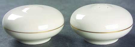 Golden Harvest Salt & Pepper Set