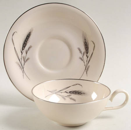 Harvest Time Flat Cup & Saucer Set