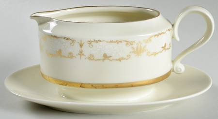 Kenwood Castle Gold and White Gravy Boat with Attached Underplate