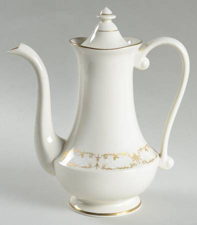 Kenwood Castle Gold and White Coffee Pot & Lid