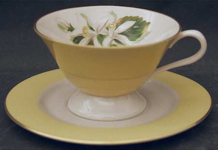 Love Light Footed Cup & Saucer Set