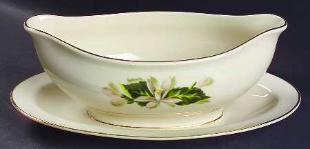 Orange Blossom & Gardenia Gravy Boat with Attached Underplate