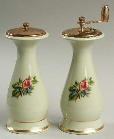 Romance Rose Salt Mill & Pepper Mill Set
