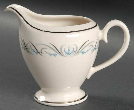 Waltz of Spring (Rim) Creamer