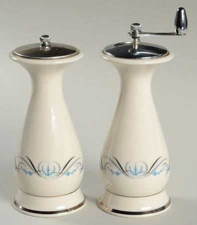 Waltz of Spring (Rim) Salt Mill & Pepper Mill Set